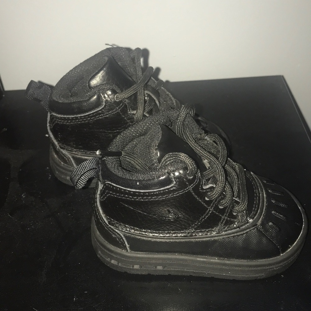 Baby Nike ACG boots